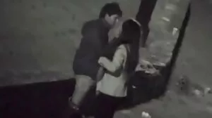 Busty سنہرے بالوں والی MILF خود کو پایا ایک کھلونا کے ساتھ کھیلنے کے لئے