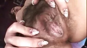 ماں لیڈی Cavalli suckles جے میک زندگی میں واپس!