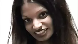 Dodg ڈیو ڈیو فراہم کرتا ہے busty گرم ، شہوت انگیز ماں ایک بڑا مرگا BRAZZERS