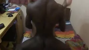 گیسٹرو Vlogger BLACKEDRA مشکل