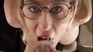 Brazzers: busty بنفشی میری